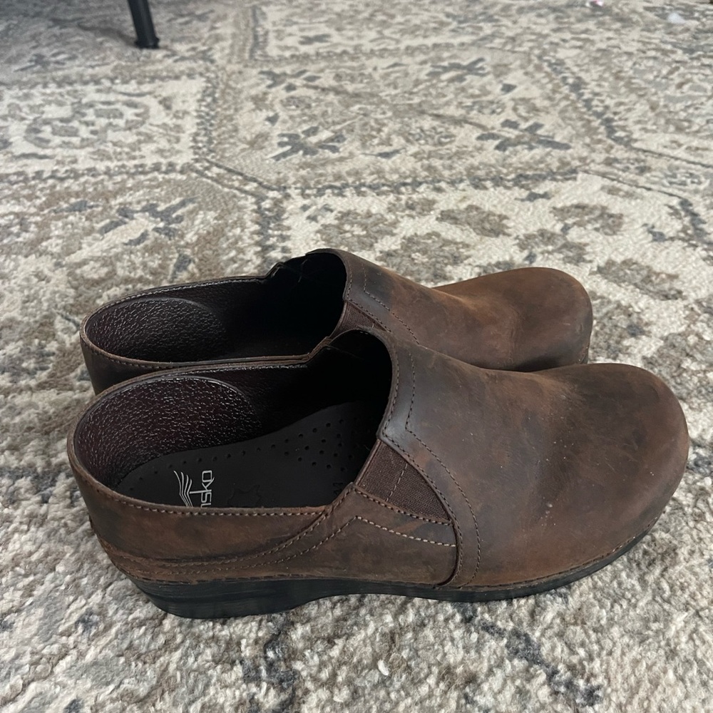 Dansko professional Brown oiled Leather Clogs size 41 - Picture 3 of 9